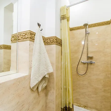 Apartament On Nezavisimosti 103